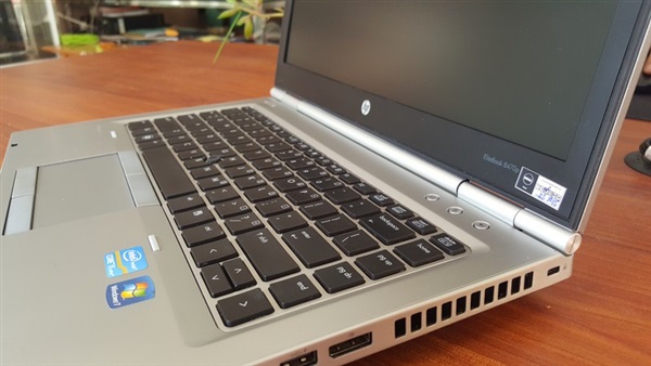 HP 8470P (INTEL CORE I5-3320M-SSD 120GB)