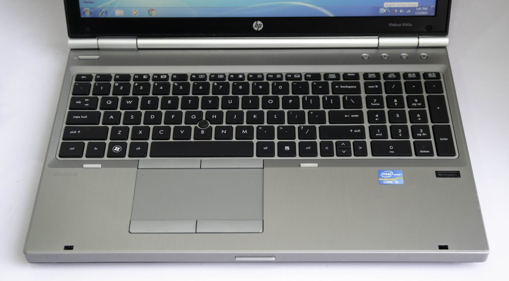 Laptop Hp Elitebook 8560p Core I7 2620m Ram 8gb Ssd 120gb Vga 1gb Ati Radeon Hd 6470m 2521