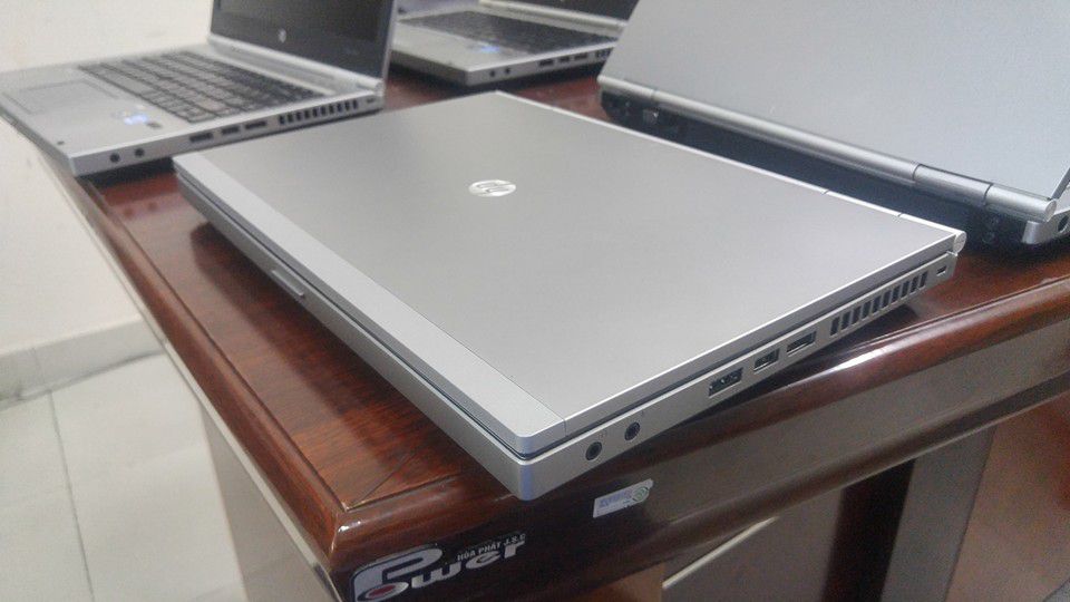 HP elitebook 8470p I5-3320/4G/SSD128G